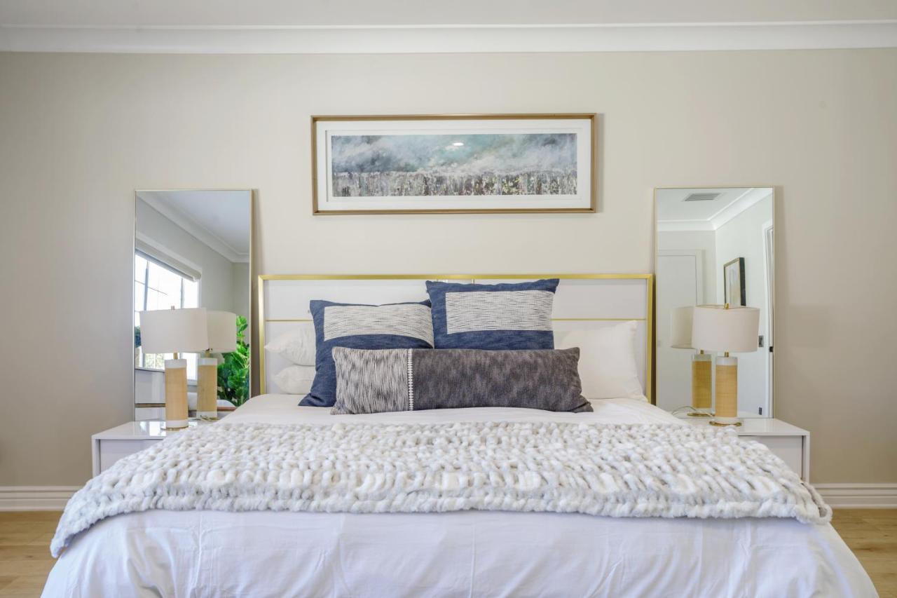 Ferienhaus New 5 Bed W/hot Tub Close To Universal Sleeps 12 Los Angeles