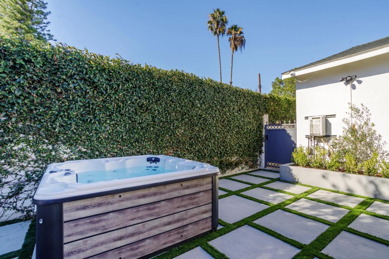 New 5 Bed W/hot Tub Close To Universal Sleeps 12 Ferienhaus Los Angeles